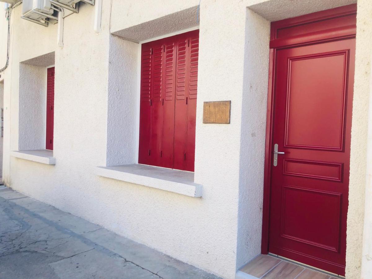 Les Volets Rouges Apartment Cavaillon Exterior foto